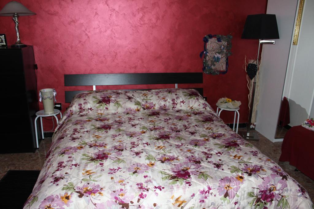 Flower Трані Екстер'єр фото
