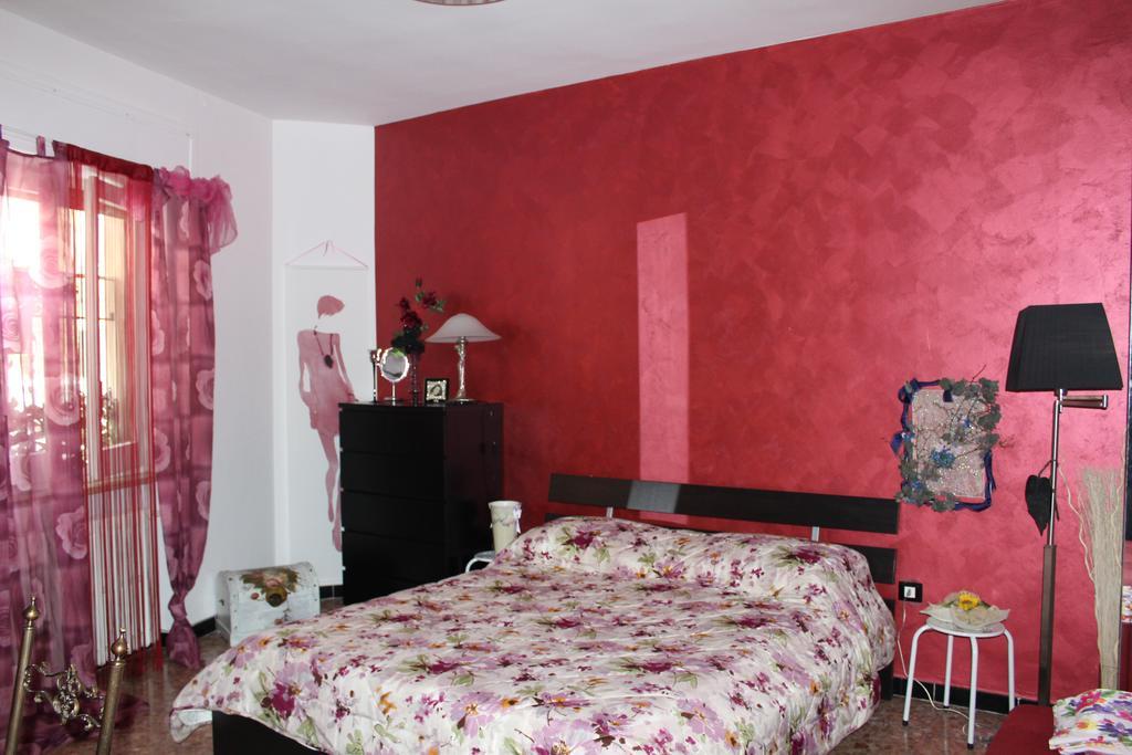 Flower Трані Екстер'єр фото